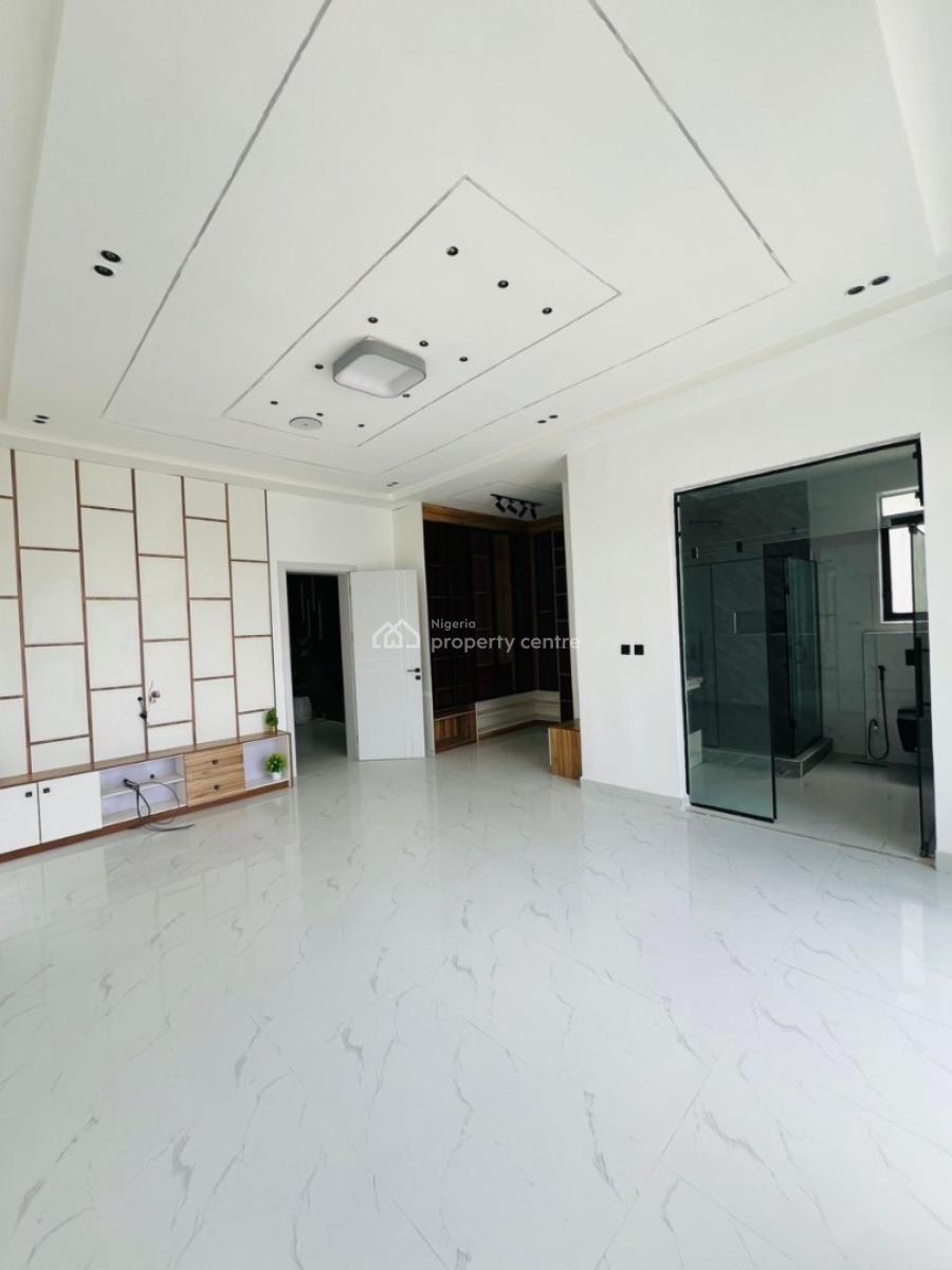 5 Bedroom Fully Detached Duplex with Bq & Swimming Pool, 5 Bedroom Fully Detached Duplex with Bq & Swimming Pool, Ajah, Lagos, Detached Duplex for Sale