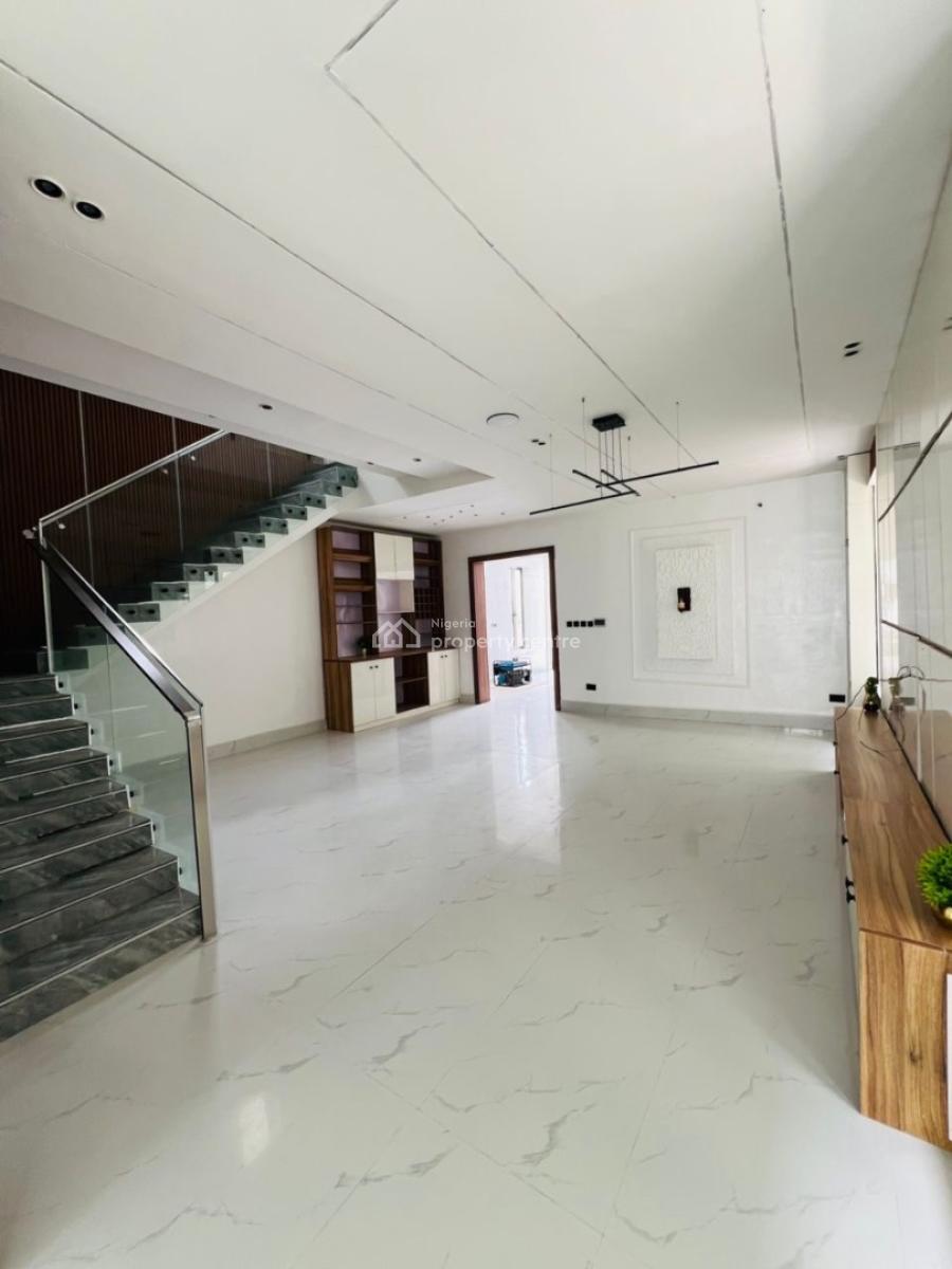 5 Bedroom Fully Detached Duplex with Bq & Swimming Pool, 5 Bedroom Fully Detached Duplex with Bq & Swimming Pool, Ajah, Lagos, Detached Duplex for Sale