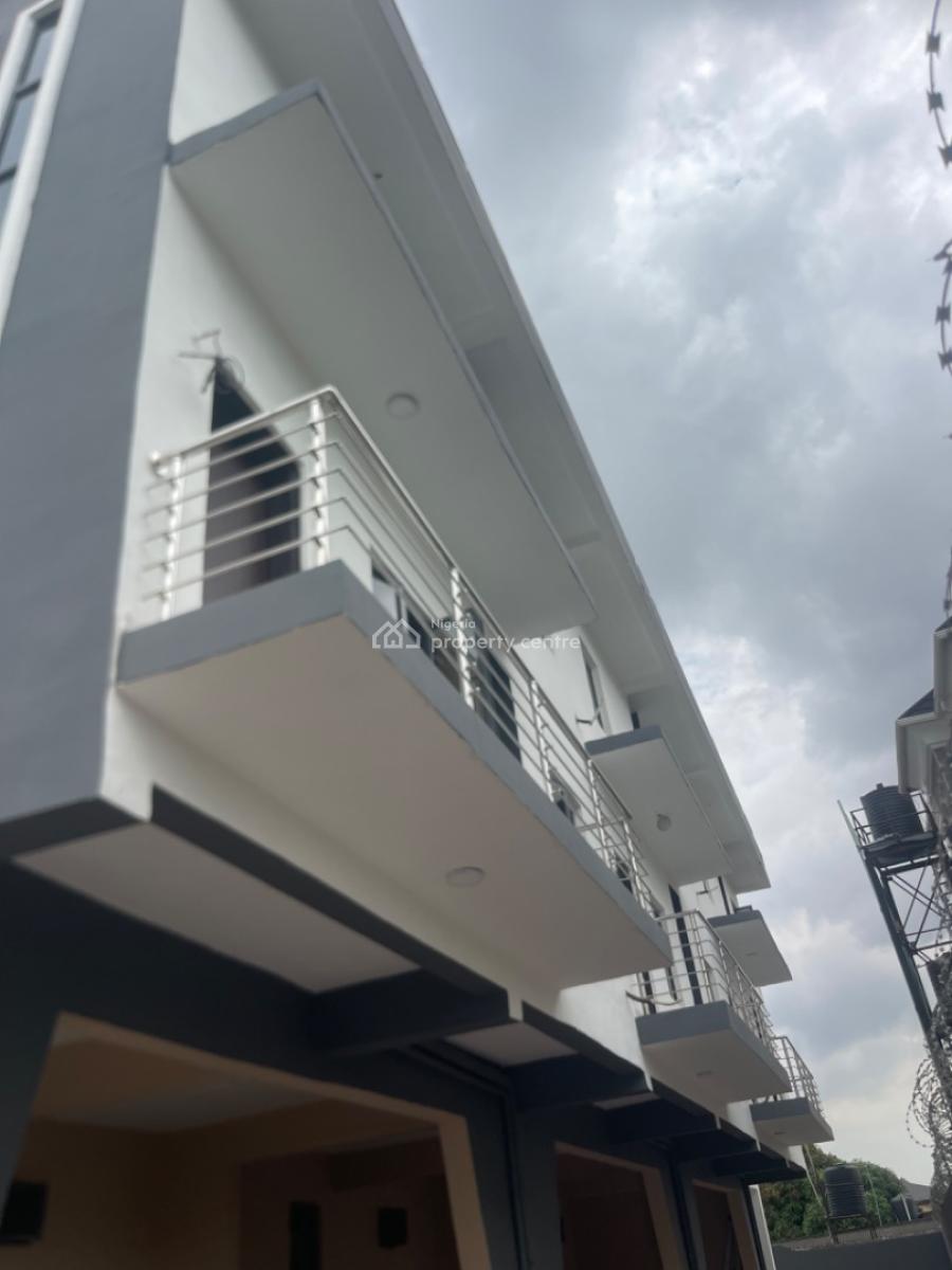 4 Bedroom Spacious House with a Bq, Anthony Maryland, Maryland, Lagos, Semi-detached Duplex for Sale