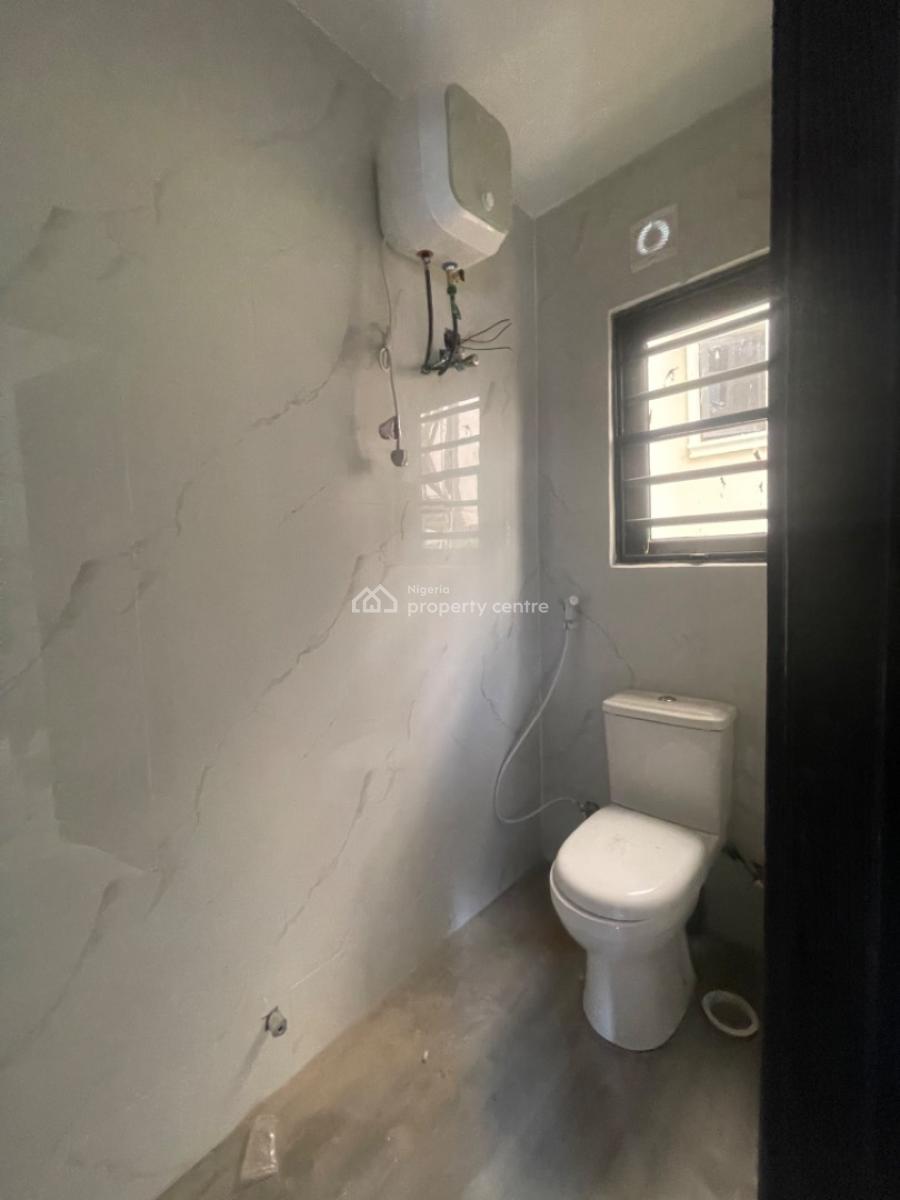 4 Bedroom House with a Bq, Anthony, Maryland, Lagos, Semi-detached Duplex for Sale