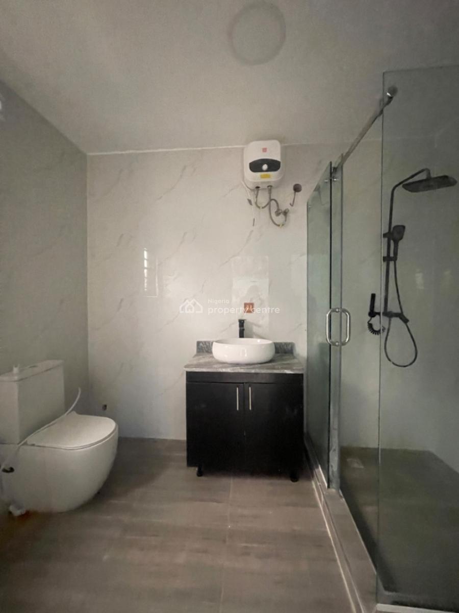 4 Bedroom House with a Bq, Anthony, Maryland, Lagos, Semi-detached Duplex for Sale