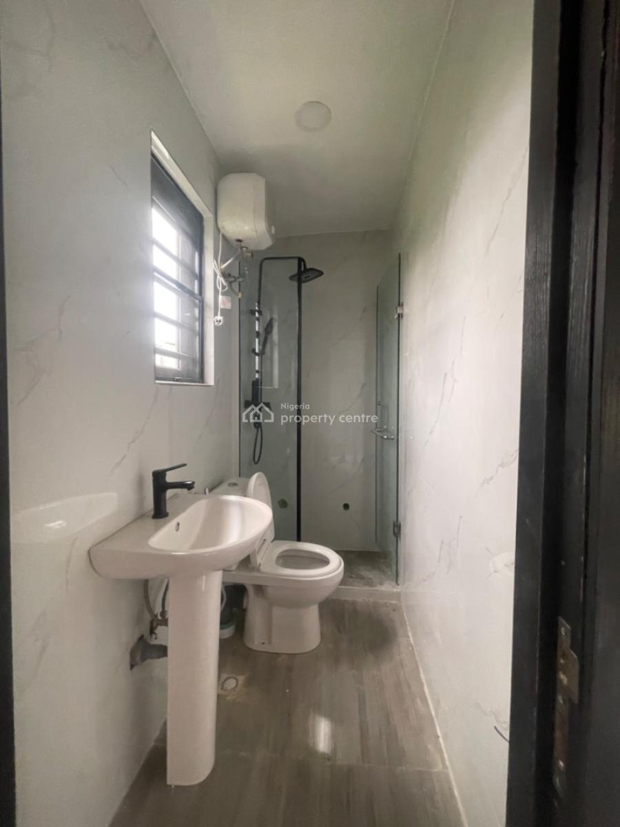 4 Bedroom House with a Bq, Anthony, Maryland, Lagos, Semi-detached Duplex for Sale