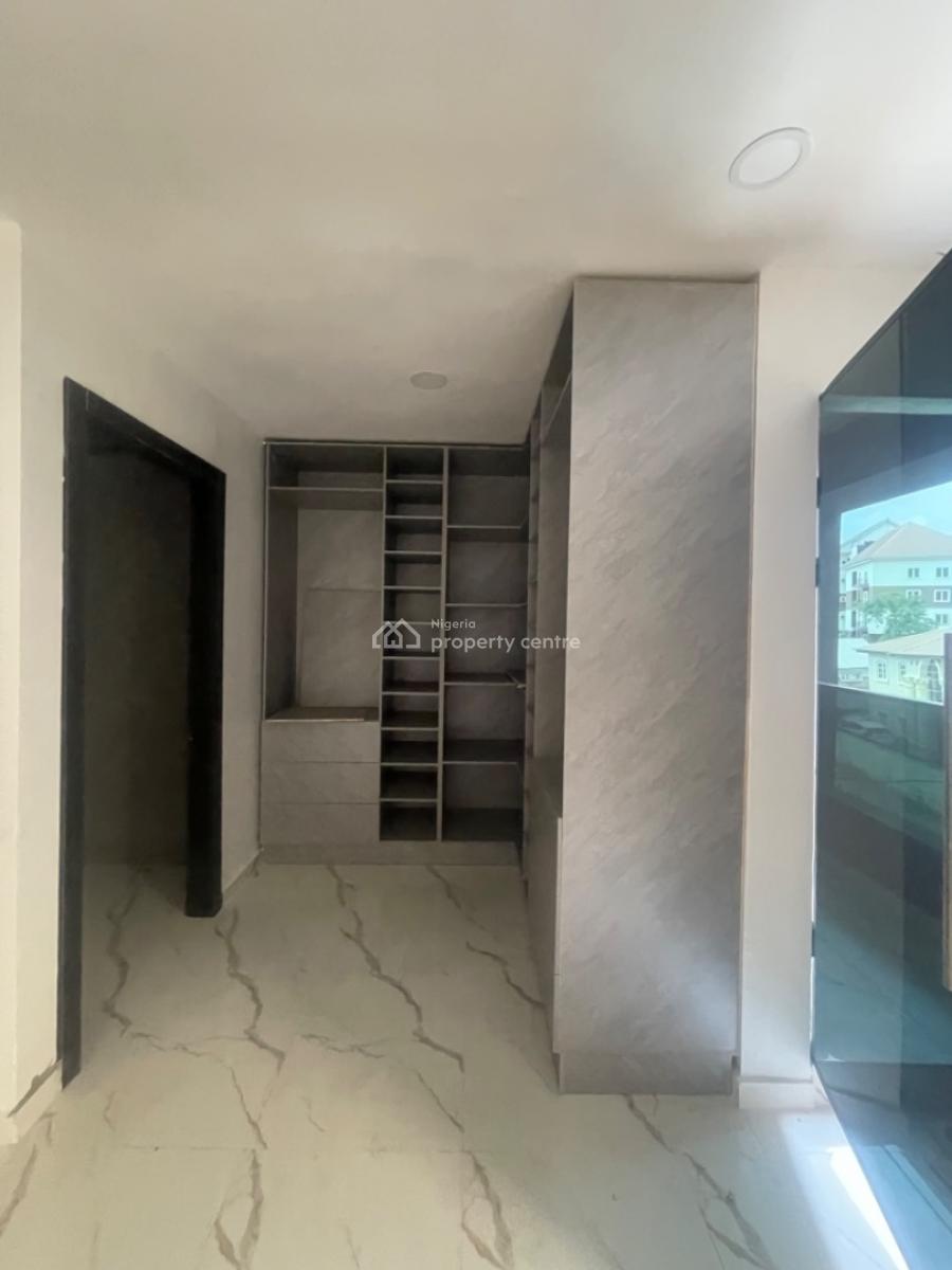 4 Bedroom House with a Bq, Anthony, Maryland, Lagos, Semi-detached Duplex for Sale