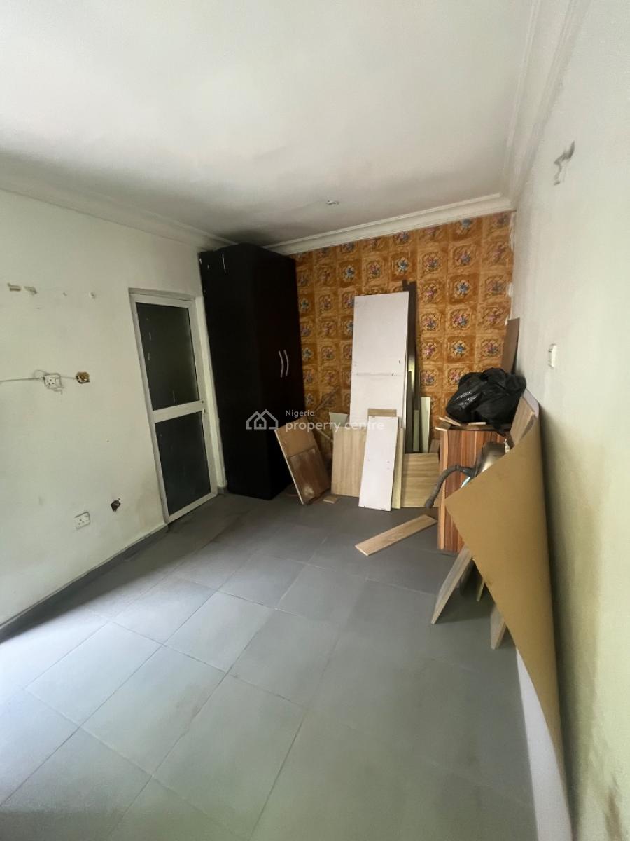 Luxury Self Contain in a Service Compound, Lekki Scheme 2 Abraham Adesanya, Ajah, Lagos, Self Contain (single Rooms) for Rent