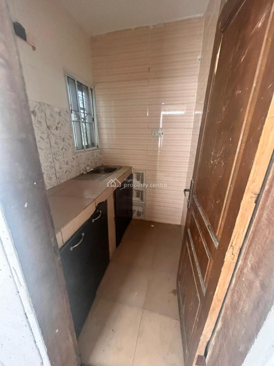 Lovely Self Contained Apartment Upstairs, Thera Annex, Sangotedo, Ajah, Lagos, Self Contain (single Rooms) for Rent