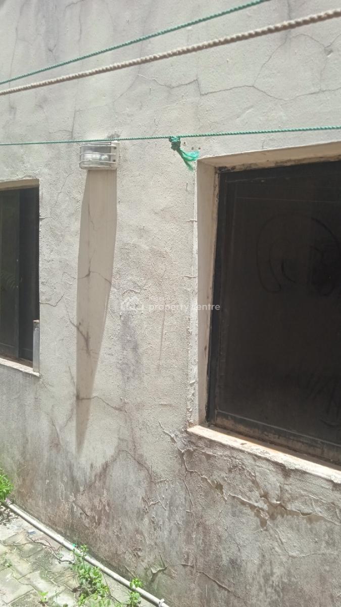 Twin Duplex of 5bedroom Detached Duplex in Need of Renovations, Off Admiralty Way, Lekki Phase 1, Lekki, Lagos, Semi-detached Duplex for Rent