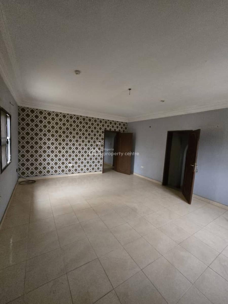 5bedroom Semi Detached Duplex  at Omole Phase 2 with a Room Bq V, Omole Phase 2, Ikeja, Lagos, Semi-detached Duplex for Rent