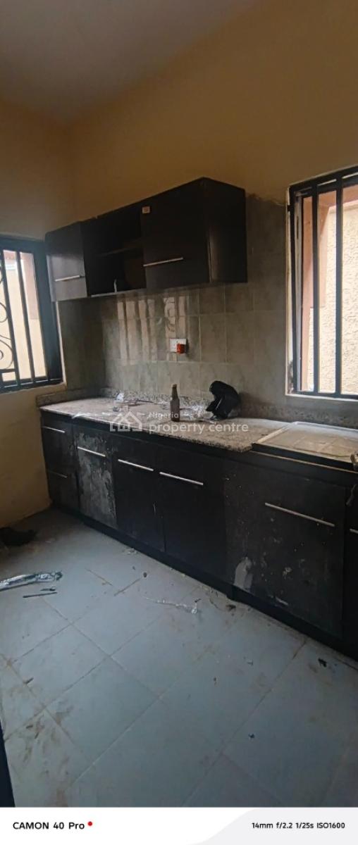 3 Bedroom Flat Good for Staffs Quarters in New Road, Off Alpha Beach Road, Lekki, Lagos, Flat / Apartment for Rent