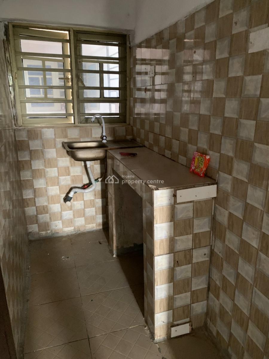 Spacious Mini Flat with Pop Finishing, Prepaid Meter, Abijo Gra, Ajah, Lagos, Mini Flat (room and Parlour) for Rent