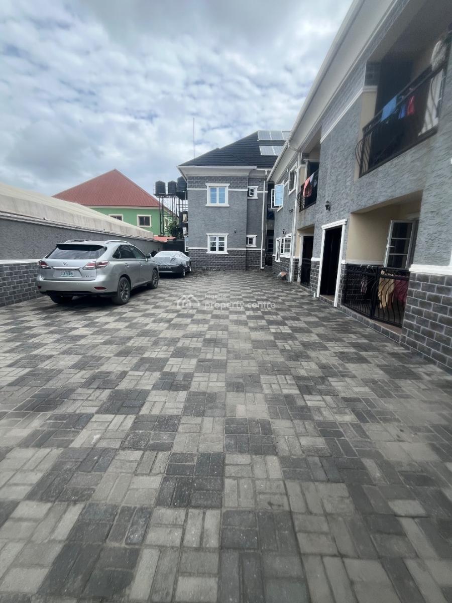 Luxury 2 Bedroom Flat Downstairs, Mobil Road Ilaje, Ajah, Lagos, Flat / Apartment for Rent