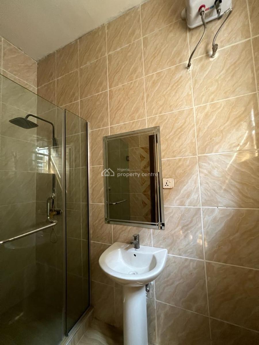 Bq and Guest Room, Lekki Phase 2, Lekki, Lagos, Flat / Apartment for Rent