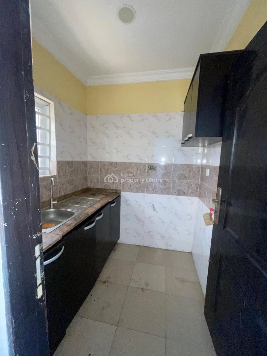 a Potable 2 Bedroom Apartment, Mobil Road Ilaje Ajah, Lekki, Lagos, Flat / Apartment for Rent
