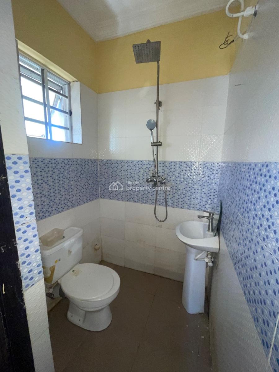 a Potable 2 Bedroom Apartment, Mobil Road Ilaje Ajah, Lekki, Lagos, Flat / Apartment for Rent