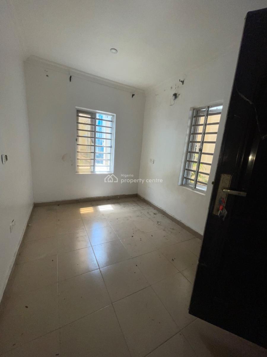 a Potable 2 Bedroom Apartment, Mobil Road Ilaje Ajah, Lekki, Lagos, Flat / Apartment for Rent
