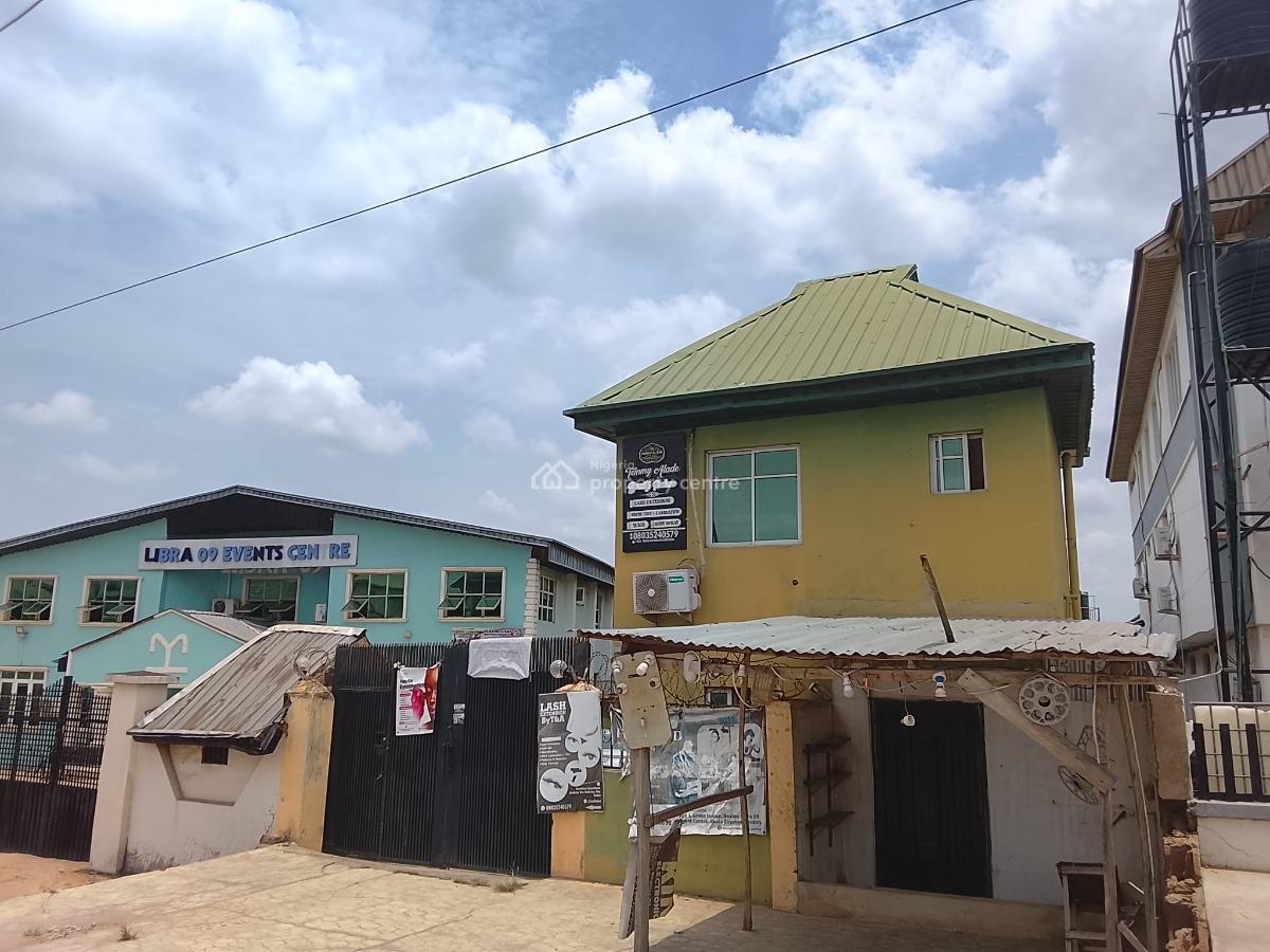 Block of 14 Flats Suitable for Hostel Or Hotel, Akala Express New Garage, Ibadan, Oyo, Block of Flats for Sale