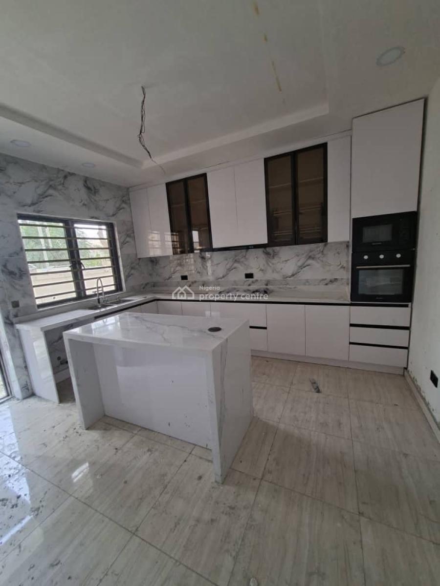 Newly Built 3bedroom Maisonnet Apartment with Bq Fitted Kitchen, Balconies, Swimming Pool, Gym, 24hrs of Electricity and Security, Lekki Phase 1, Lekki, Lagos, House for Sale