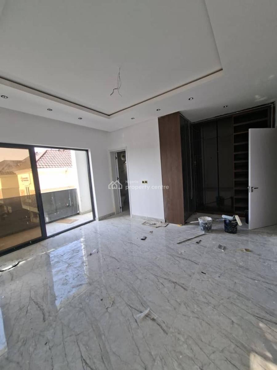 Newly Built 3bedroom Maisonnet Apartment with Bq Fitted Kitchen, Balconies, Swimming Pool, Gym, 24hrs of Electricity and Security, Lekki Phase 1, Lekki, Lagos, House for Sale