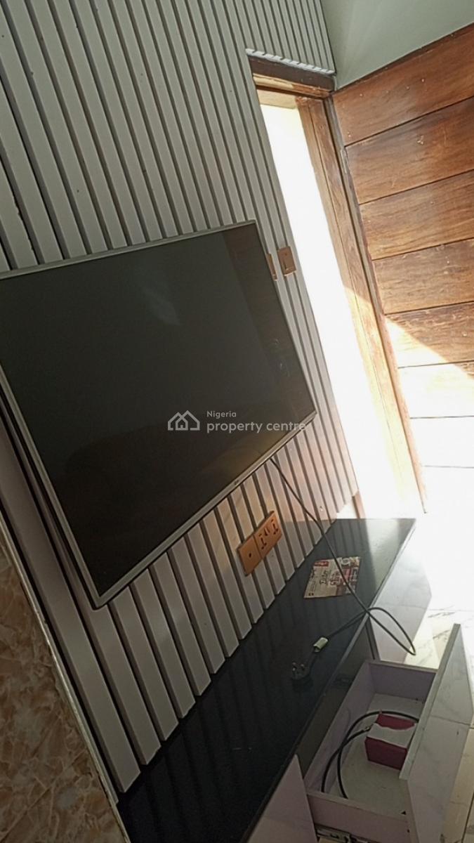Furnished and Serviced Room and Parlour Self Contained Apartment, Phase Two Inside a Gated Street, Oribanwa, Ibeju Lekki, Lagos, Mini Flat (room and Parlour) for Rent