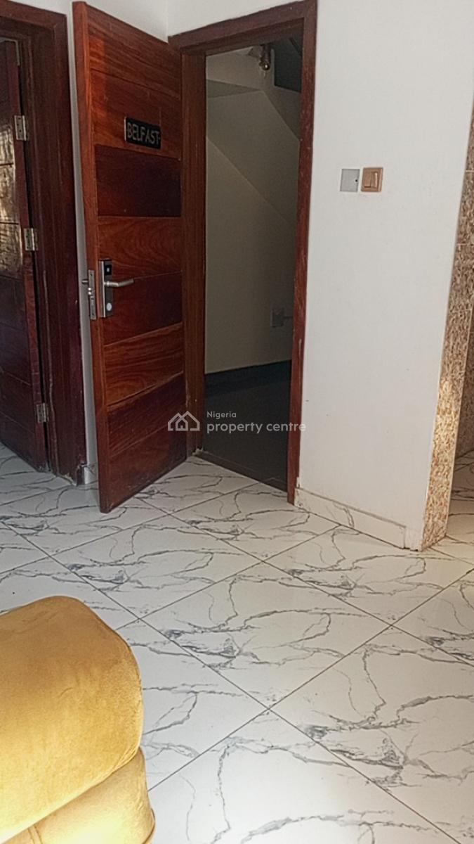 Furnished and Serviced Room and Parlour Self Contained Apartment, Phase Two Inside a Gated Street, Oribanwa, Ibeju Lekki, Lagos, Mini Flat (room and Parlour) for Rent