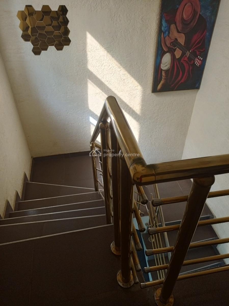 Furnished and Serviced Room and Parlour Self Contained Apartment, Phase Two Inside a Gated Street, Oribanwa, Ibeju Lekki, Lagos, Mini Flat (room and Parlour) for Rent