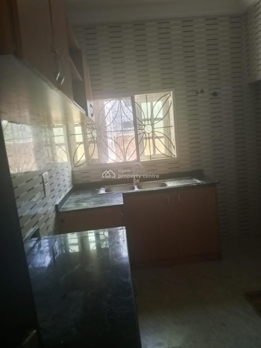 Sharp and Spacious 3 Bedroom Flat Apartment in an Estate, Sangotedo, Sangotedo, Ajah, Lagos, Flat / Apartment for Rent
