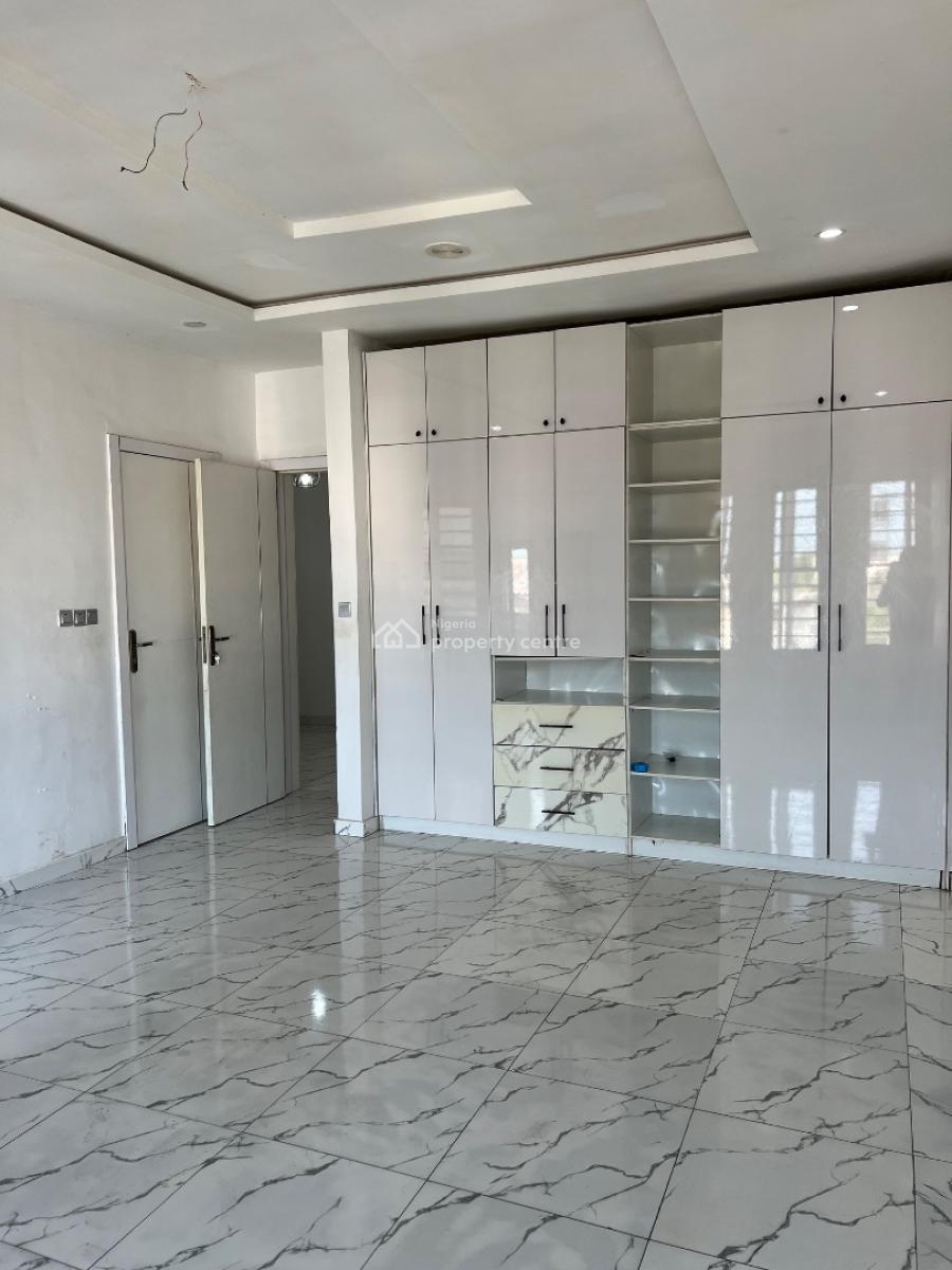 Clean Room & Parlour Just Out in Osapa London Estate., Osapa, Lekki, Lagos, Mini Flat (room and Parlour) for Rent