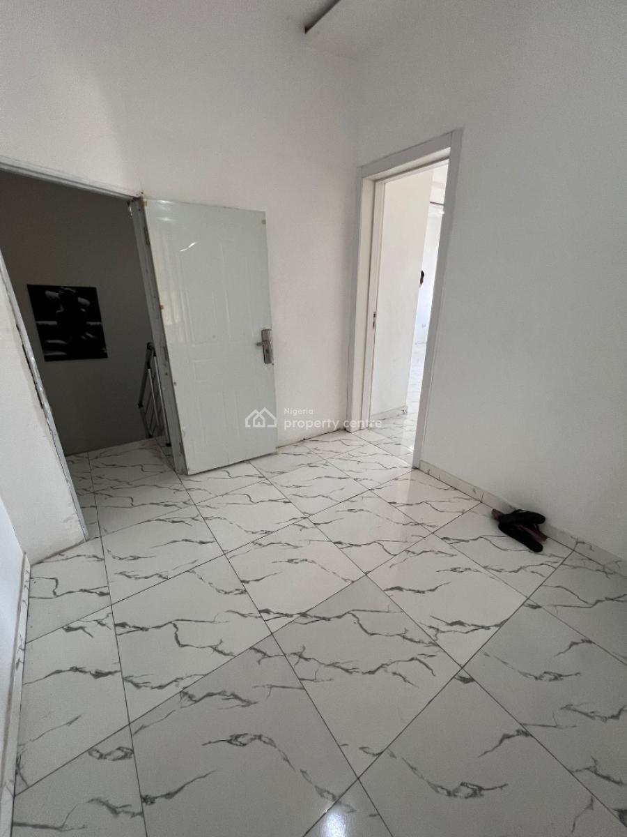 Clean Room & Parlour Just Out in Osapa London Estate., Osapa, Lekki, Lagos, Mini Flat (room and Parlour) for Rent