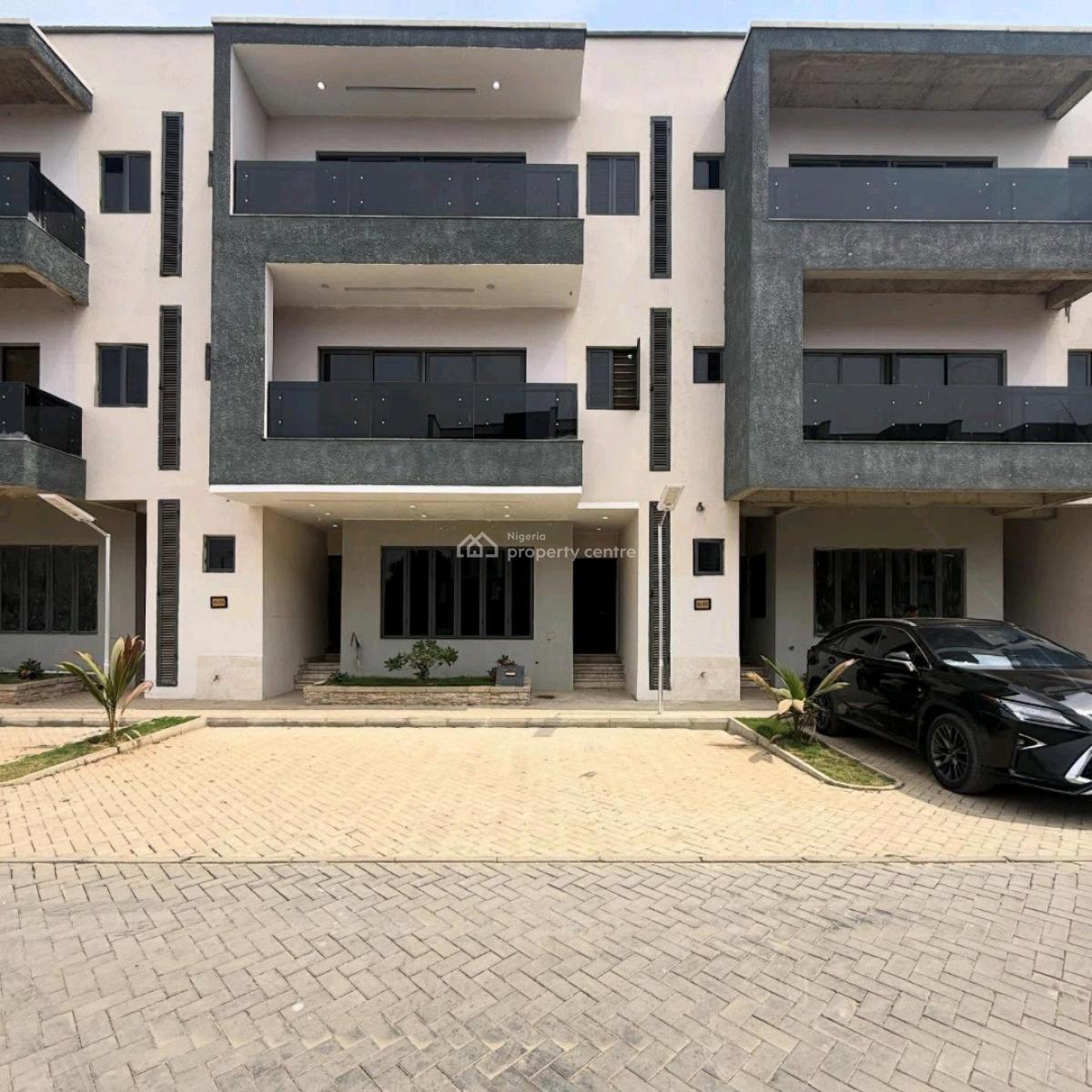 Spacious 4 Bedroom Terrace Duplex with 1 Room Bq  Features 2 Living Ro, Jahi, Abuja, House for Sale