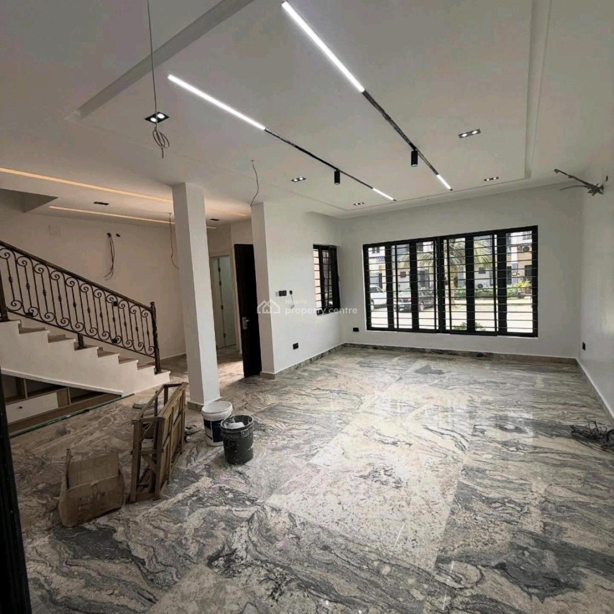 Spacious 4 Bedroom Terrace Duplex with 1 Room Bq  Features 2 Living Ro, Jahi, Abuja, House for Sale