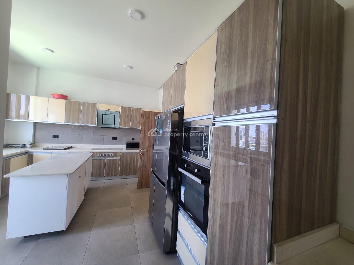 Luxury 3 Bedroom Apartment, Off Ahmadu Bello, Victoria Island (vi), Lagos, Flat / Apartment for Sale