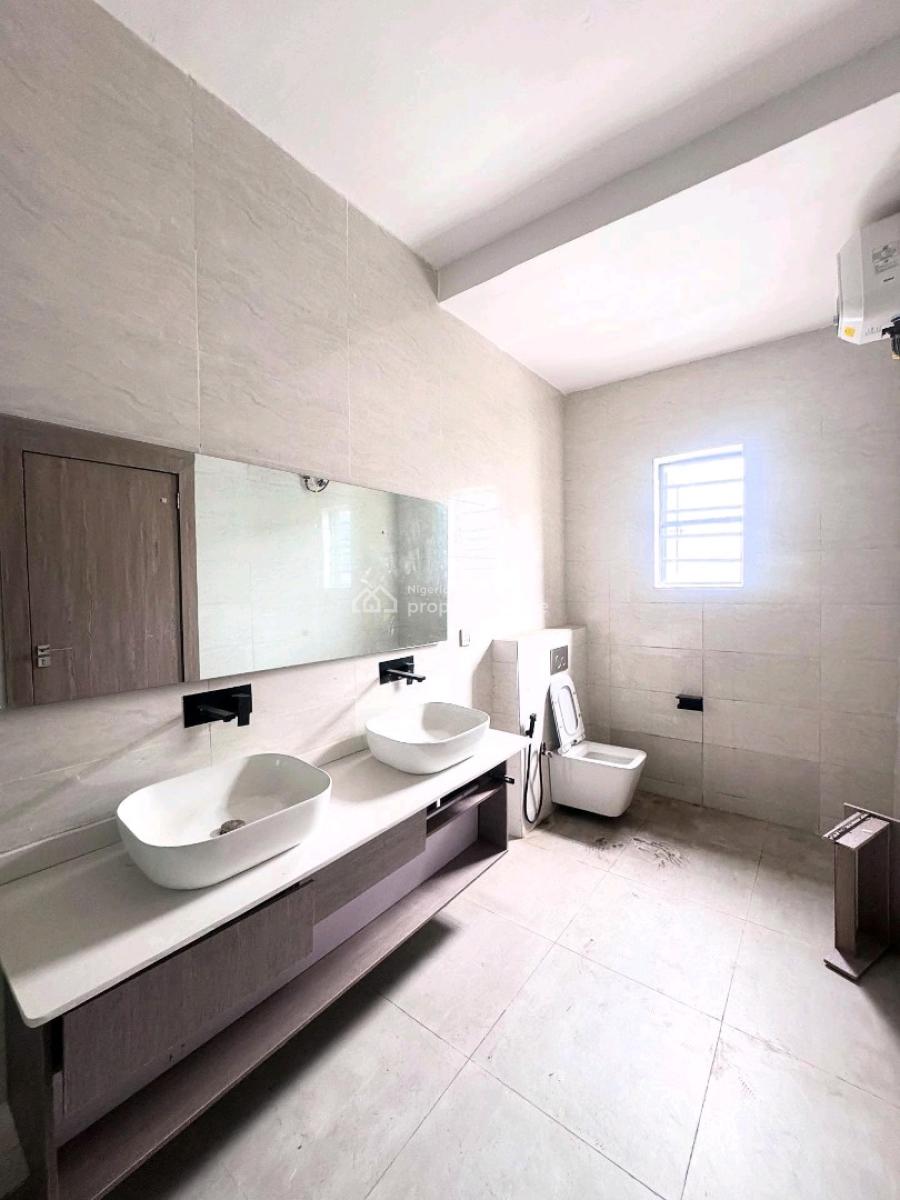 Newly Built 3bedroom Apartment Available  Pprice: 350million, Lekki, Lagos, Flat / Apartment for Sale