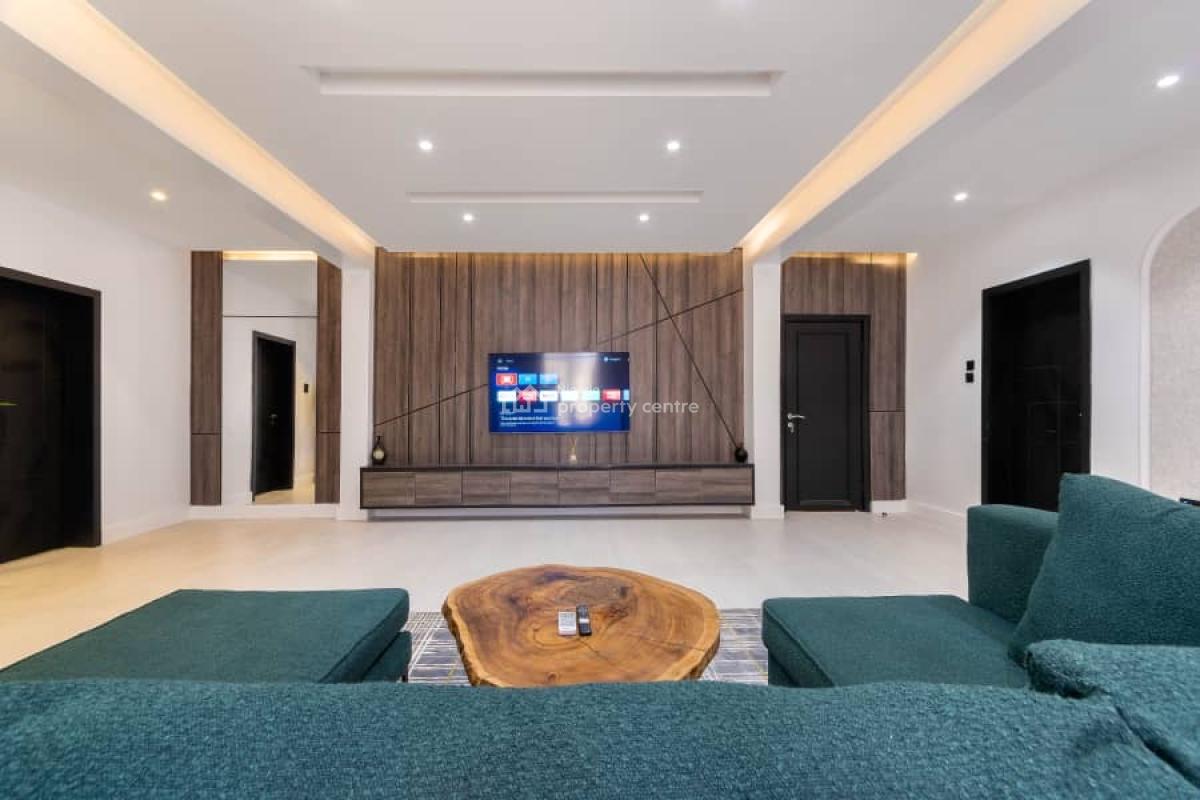 Luxury 2 Bedroom Self Compound with Private Cinema, Ps5, Snooker Boa, Lekki, Lagos, Flat / Apartment Short Let