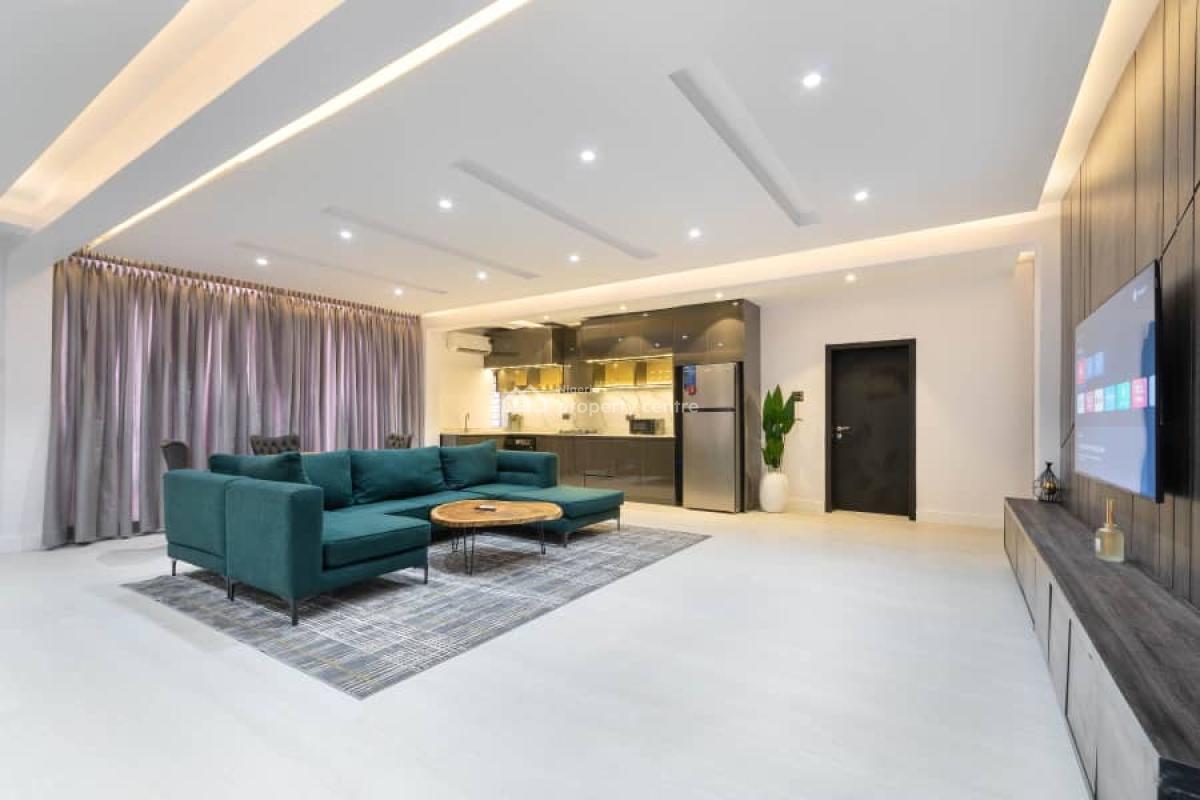 Luxury 2 Bedroom Self Compound with Private Cinema, Ps5, Snooker Boa, Lekki, Lagos, Flat / Apartment Short Let