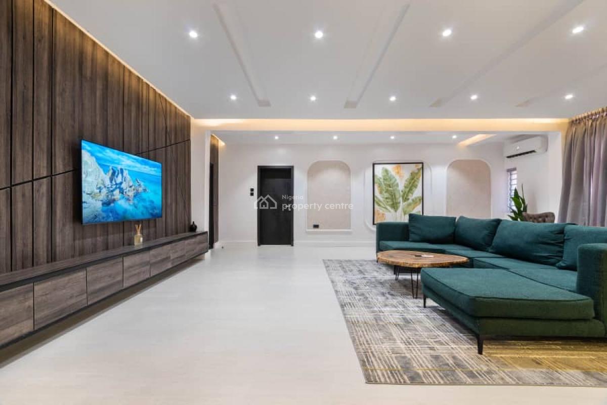 Luxury 2 Bedroom Self Compound with Private Cinema, Ps5, Snooker Boa, Lekki, Lagos, Flat / Apartment Short Let