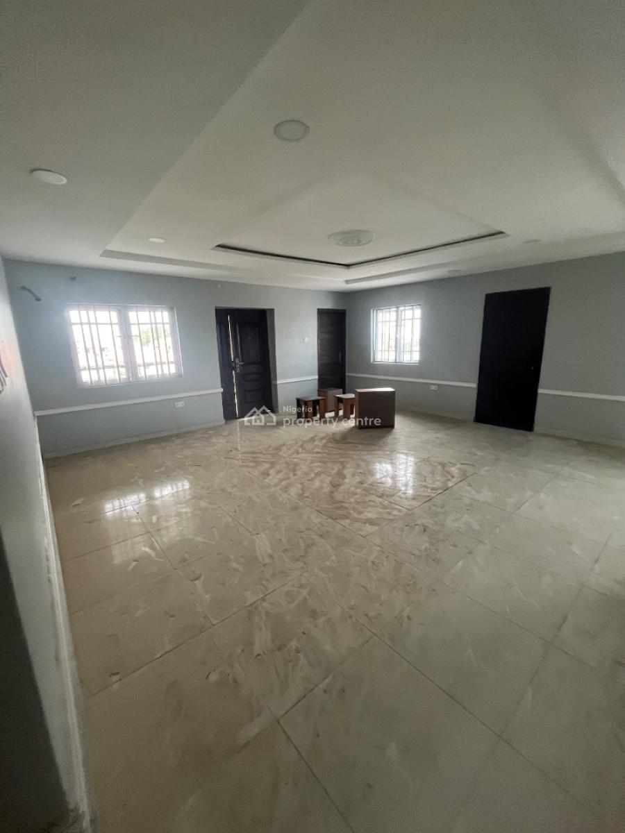 Luxury Band New 4 Bedroom Penthouse, Mobil Road Ilaje, Ajah, Lagos, House for Rent