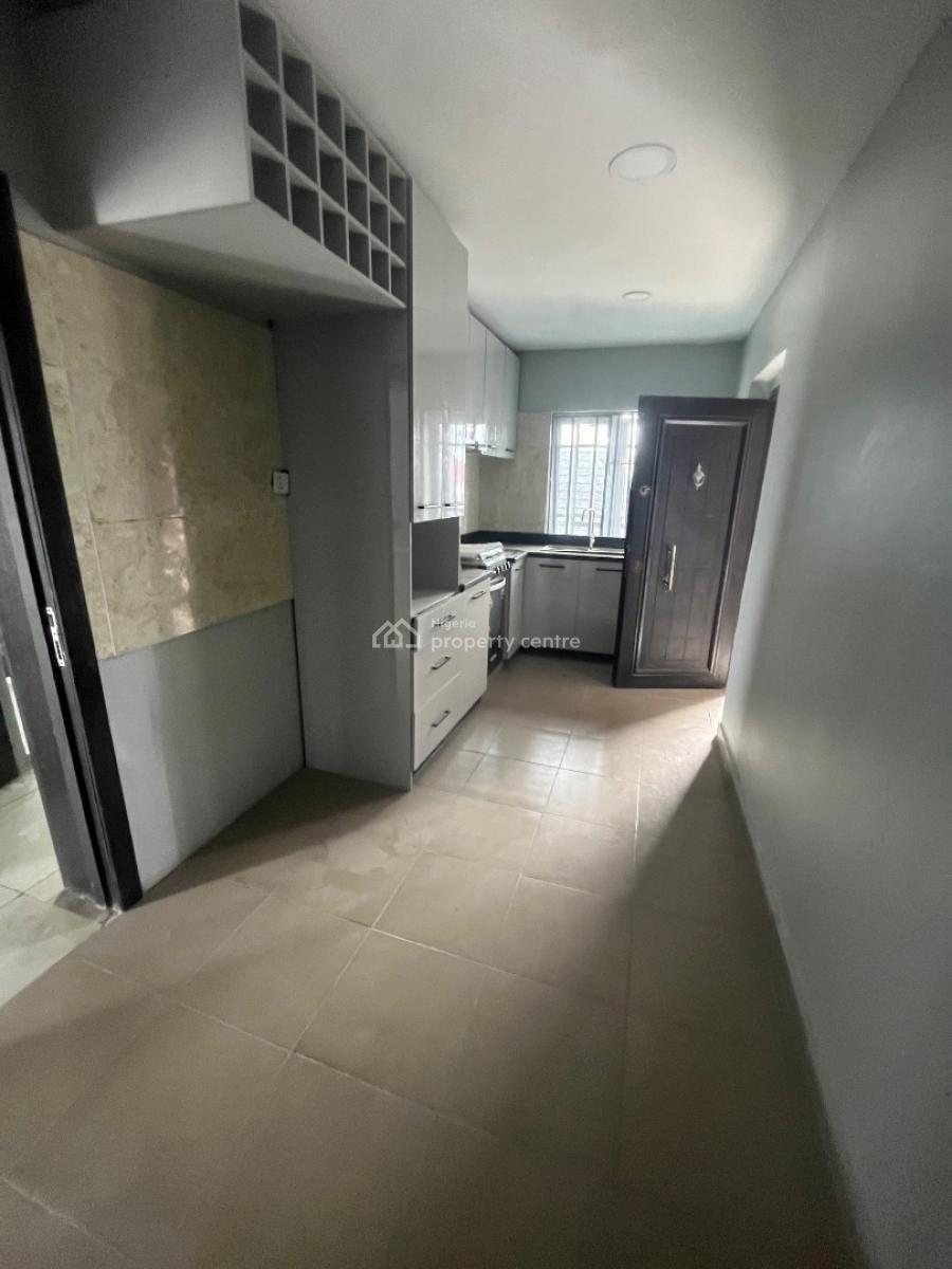 Luxury Band New 4 Bedroom Penthouse, Mobil Road Ilaje, Ajah, Lagos, House for Rent