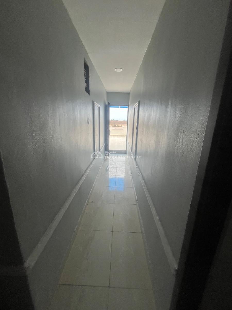 Luxury Band New 4 Bedroom Penthouse, Mobil Road Ilaje, Ajah, Lagos, House for Rent
