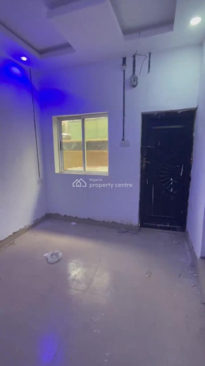Modern Room Self Contained, Shomolu, Lagos, Self Contain (single Rooms) for Rent