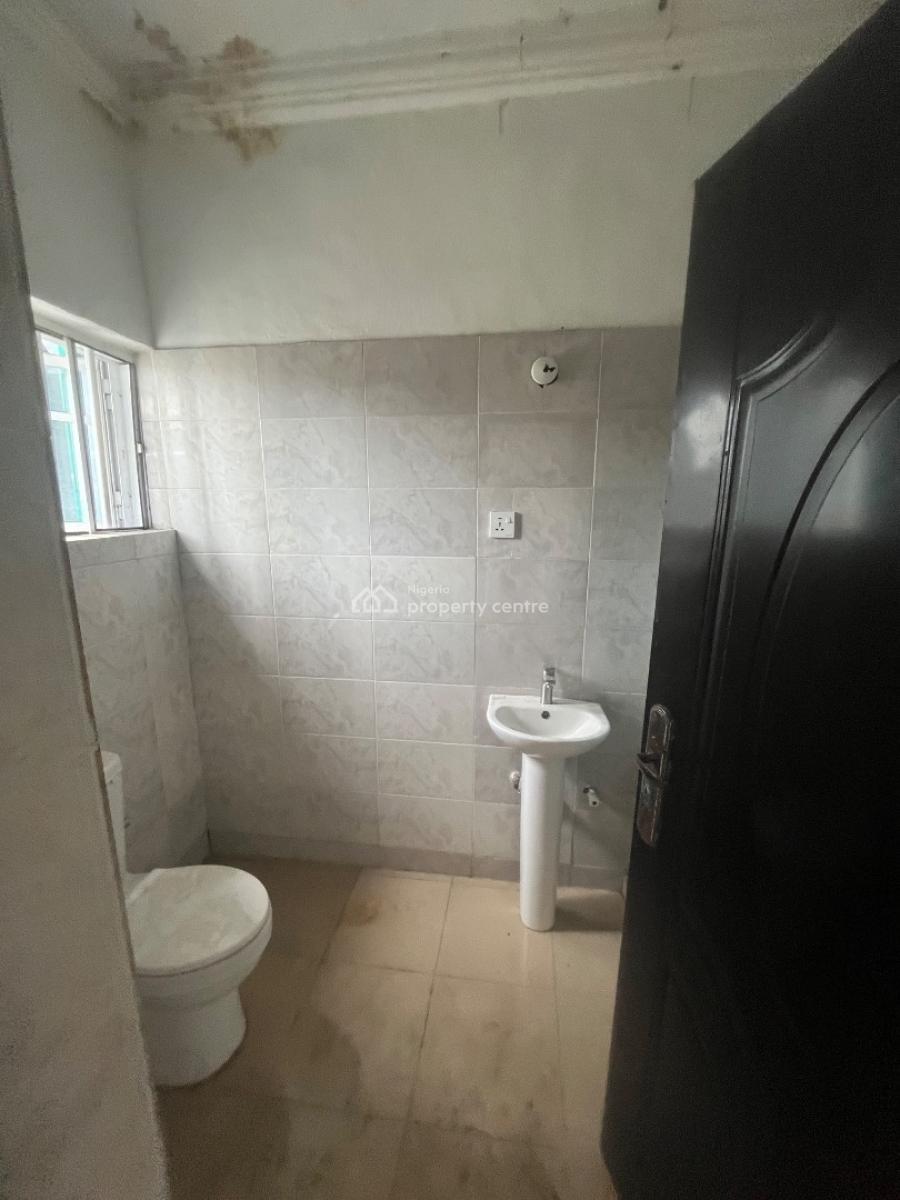 Luxury Brand New Single Room in a Shared Apartment, Mobil Road Ilaje, Ajah, Lagos, Self Contain (single Rooms) for Rent