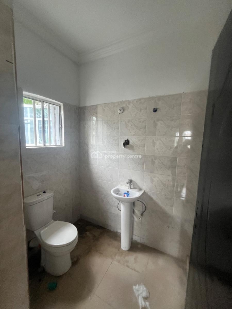 Luxury Brand New Single Room in a Shared Apartment, Mobil Road Ilaje, Ajah, Lagos, Self Contain (single Rooms) for Rent