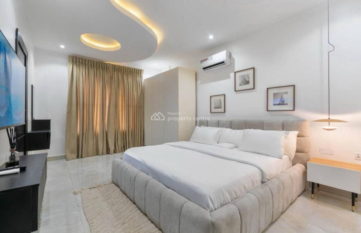 Fully Furnished & Serviced Luxury 3bedrooms Upstairs with Bq & Pool, Banana Island Road, Ikoyi, Lagos, Flat / Apartment for Rent