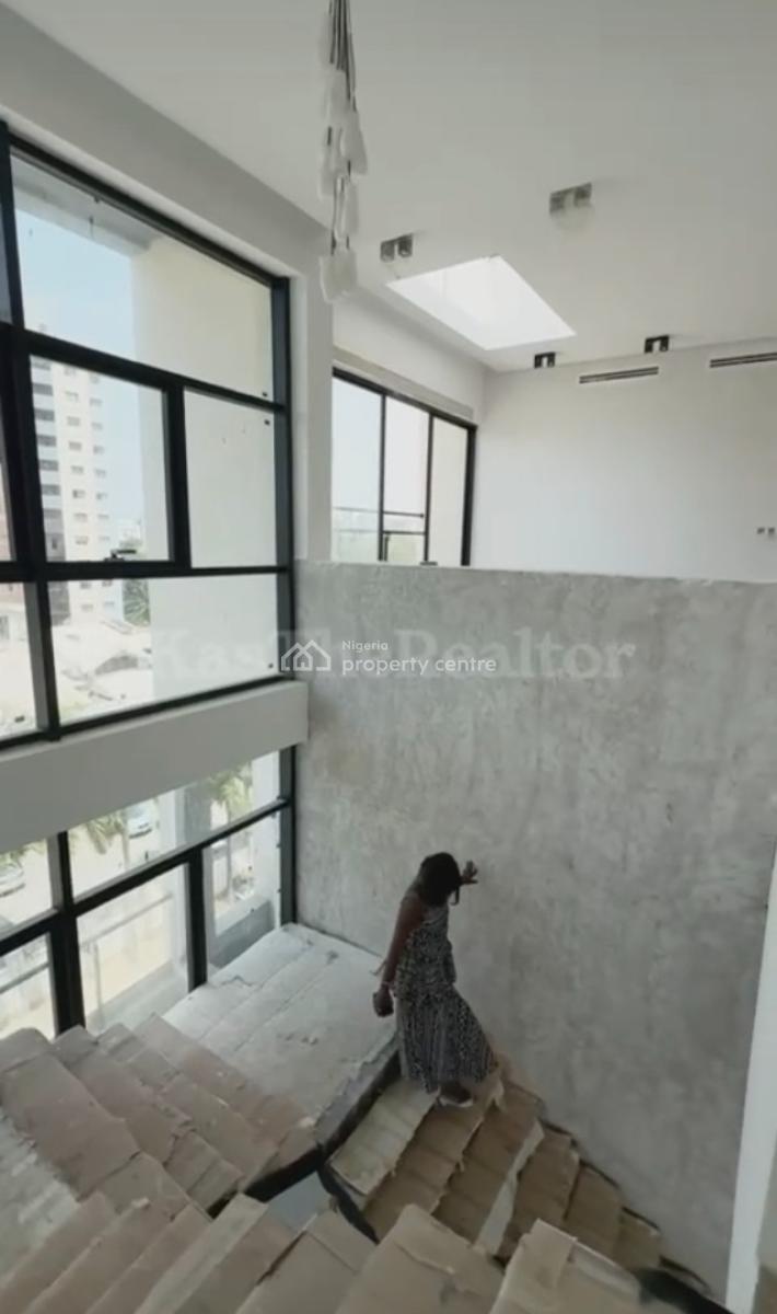 5 Bedroom Sky Mansion Penthouse on 2000sqm with Rooftop Pool, Old Ikoyi, Ikoyi, Lagos, Flat / Apartment for Sale