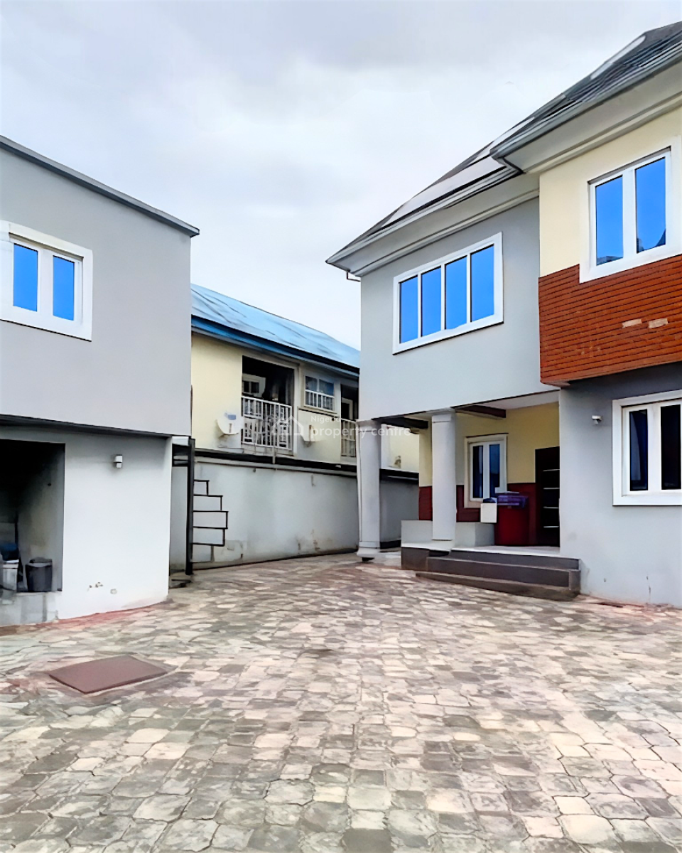 Standard 4 Bedroom Duplex on 1 Plot in a Gated Estate, Off Gu Ake Road, Eliozu, Port Harcourt, Rivers, Detached Duplex for Sale