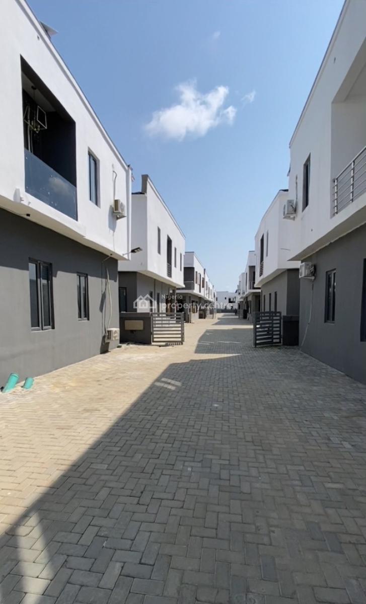 Nice 2 Bedroom Apartment in a Beautiful Environment, Abraham Adesanya, Ajah, Lagos, Flat / Apartment for Sale