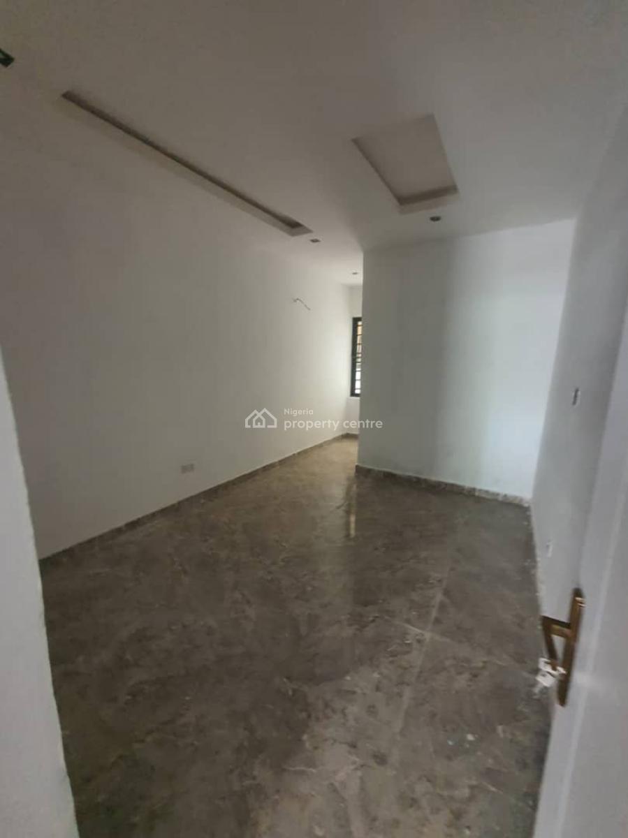 Luxury 2 Bedroom Apartment with Pool, Gym & Inverter, Ologolo, Lekki, Lagos, Flat / Apartment for Rent