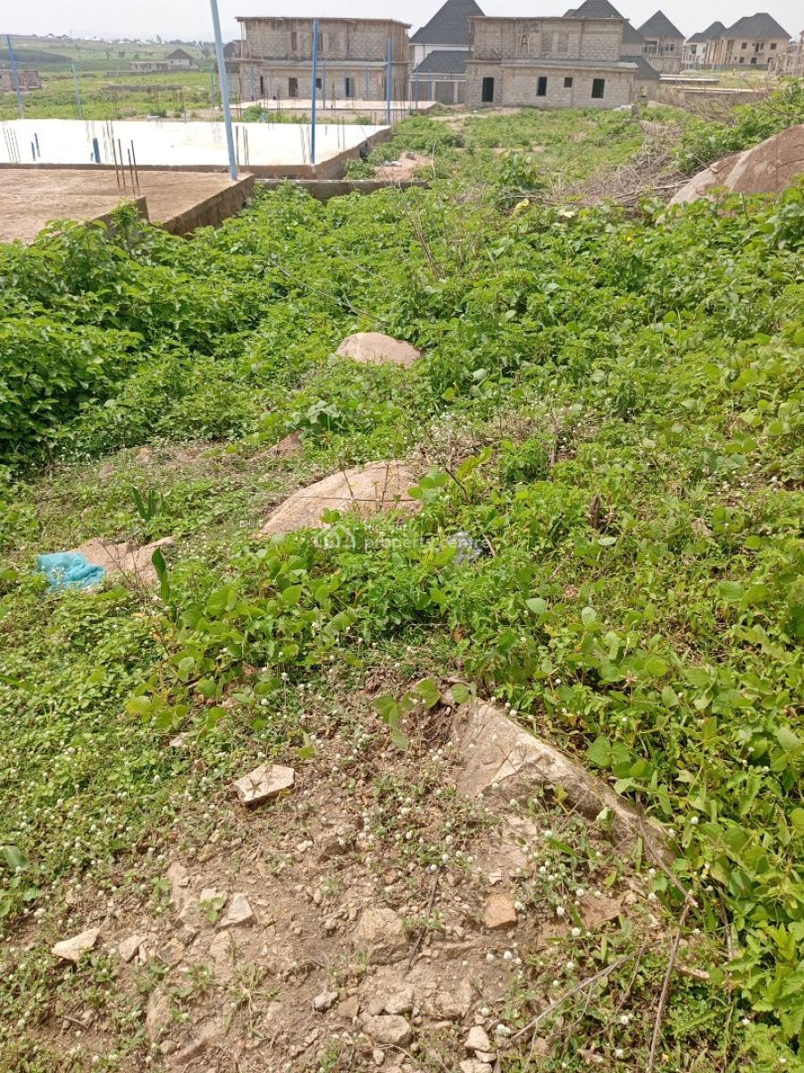 a Conner Piece Residential Land Measuring 600sqm with Dpc, Phase1, Seman Metropolis Estate, Lugbe District, Abuja, Residential Land for Sale