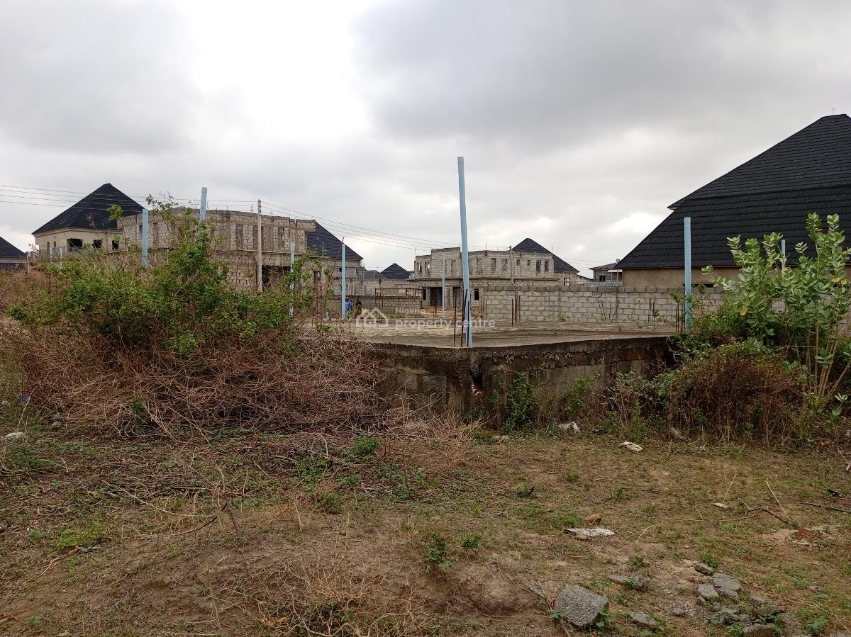 a Conner Piece Residential Land Measuring 600sqm with Dpc, Phase1, Seman Metropolis Estate, Lugbe District, Abuja, Residential Land for Sale