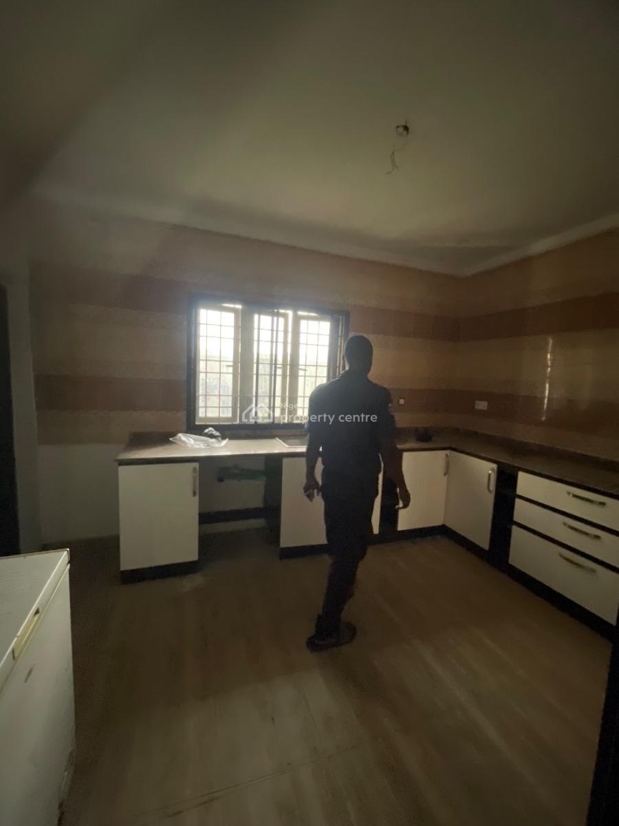 Exquisite 3 Bed Accessible and 20/24hrs Light, Orchid, Lekki, Lagos, House for Rent