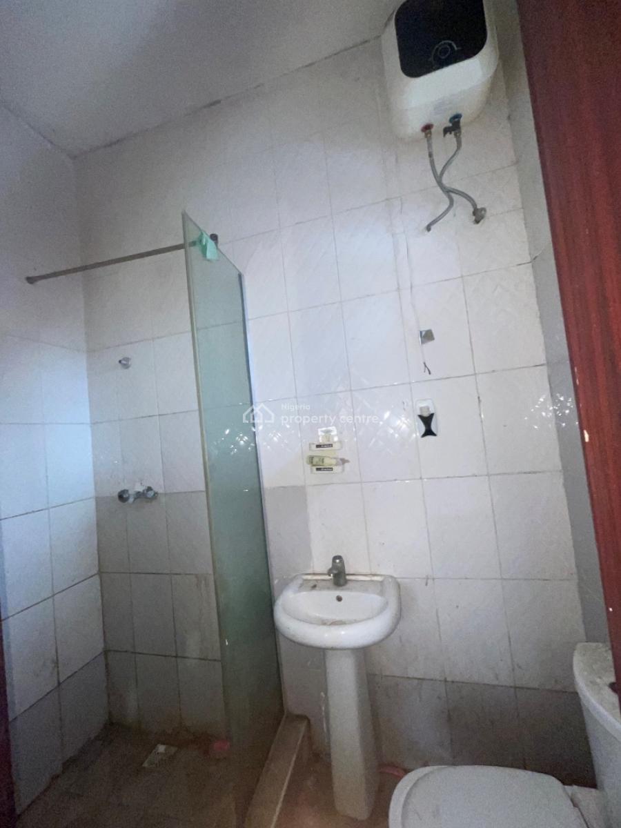 Exquisite 2 Bedroom in a Strict Access Entry Estate 20/24 Hours Light, Ado, Ajah, Lagos, House for Rent