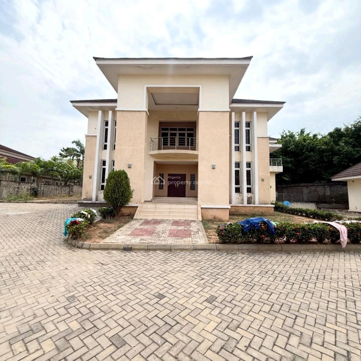 Luxury 7-bedroom Duplex with Guest Chalet & Premium Facilities This Ex, Asokoro District, Abuja, House for Sale